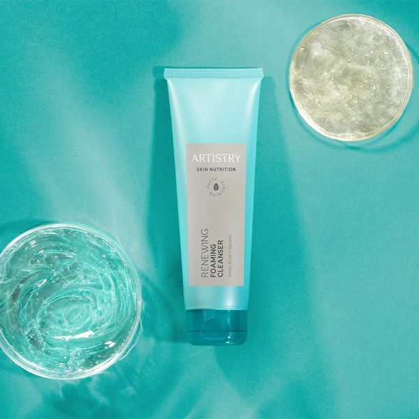 Восстанавливающая пенка для умывания лица Artistry Skin Nutrition 125 мл Амвей 439483 439483 фото